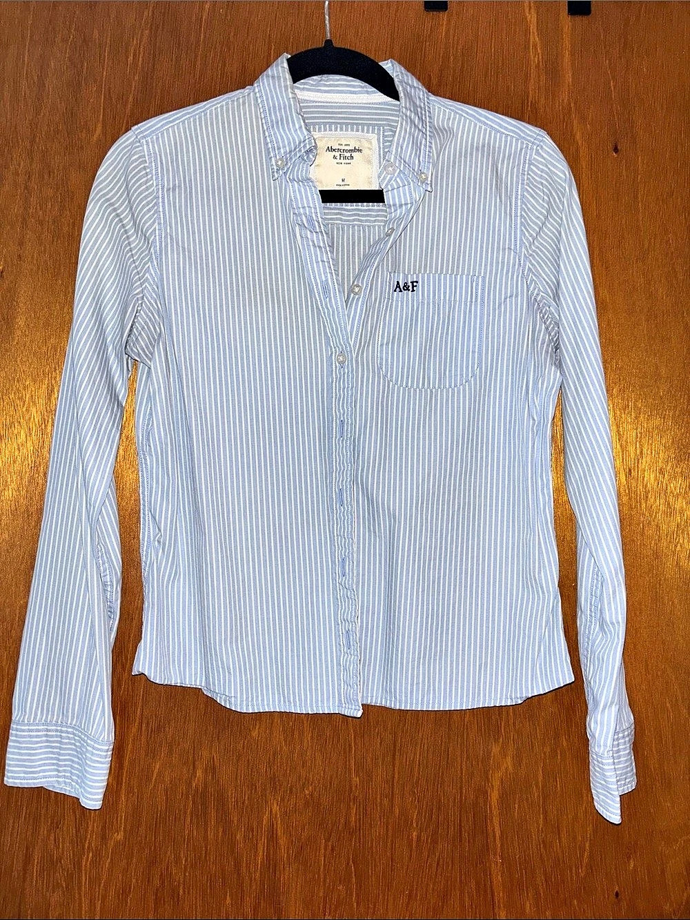 Abercrombie & Fitch Striped Button Down Shirt Blue & White Medium